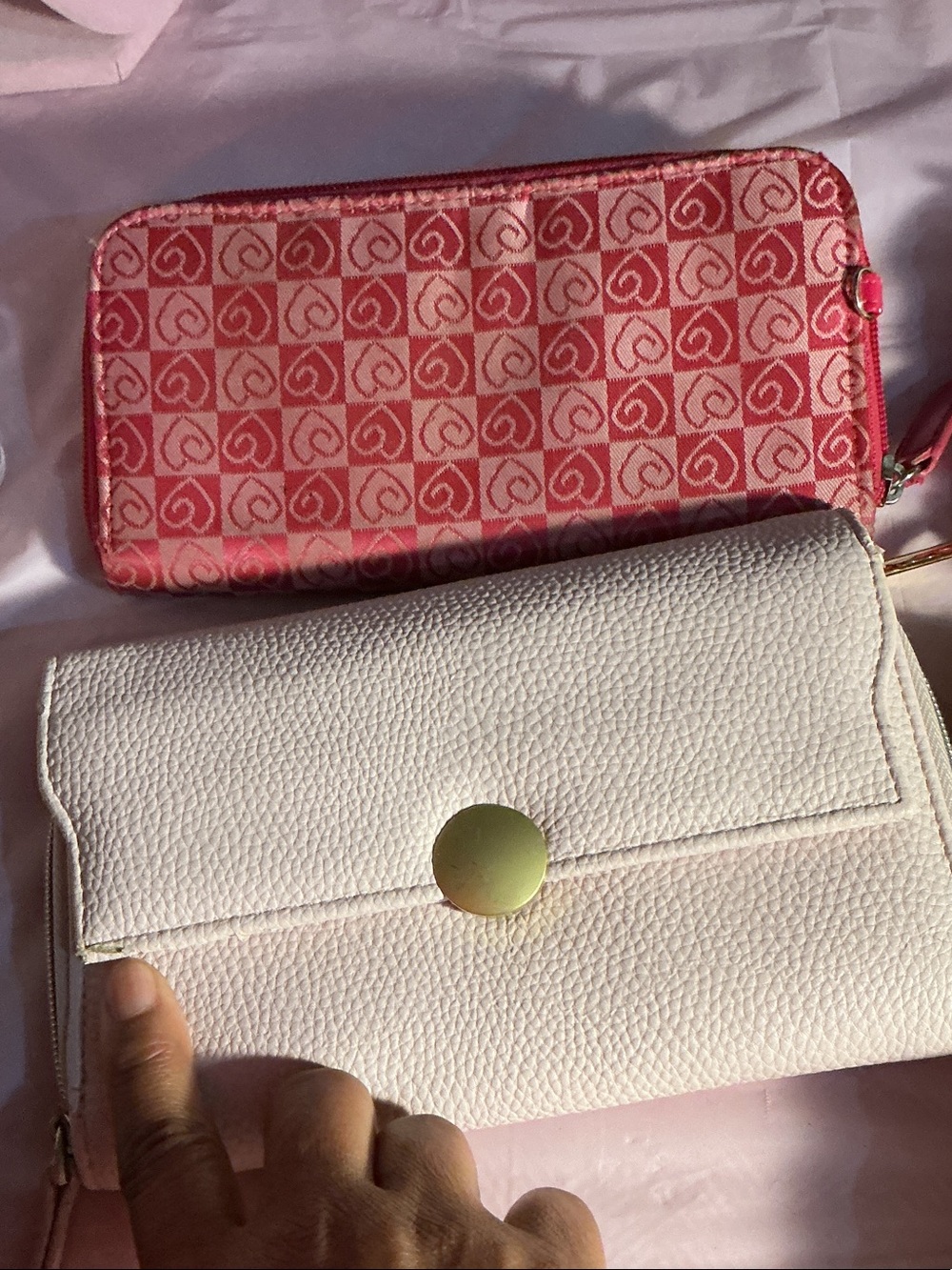 Floral Mint Trifold Wallet with Pink Accents - Unbranded - Picture 4 of 15
